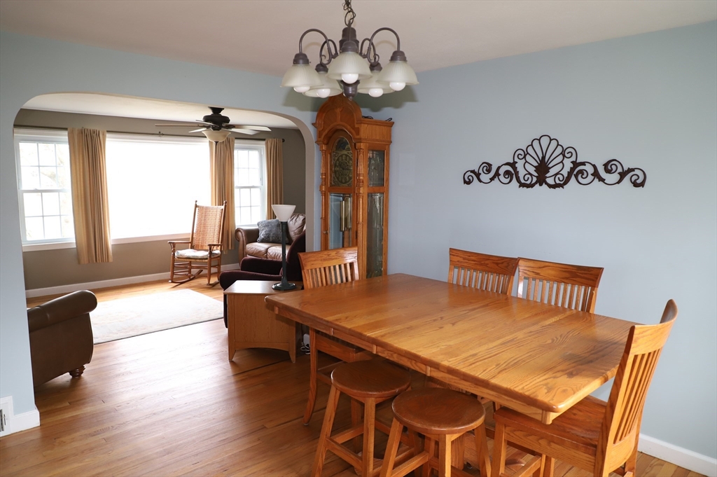 37 Edgewater Road Agawam, MA 01001 - Photo 13 of 30 Gallery Image 13