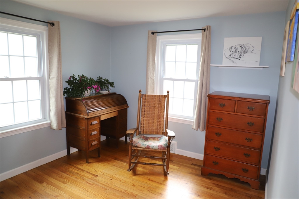 37 Edgewater Road Agawam, MA 01001 - Photo 20 of 30 Gallery Image 20
