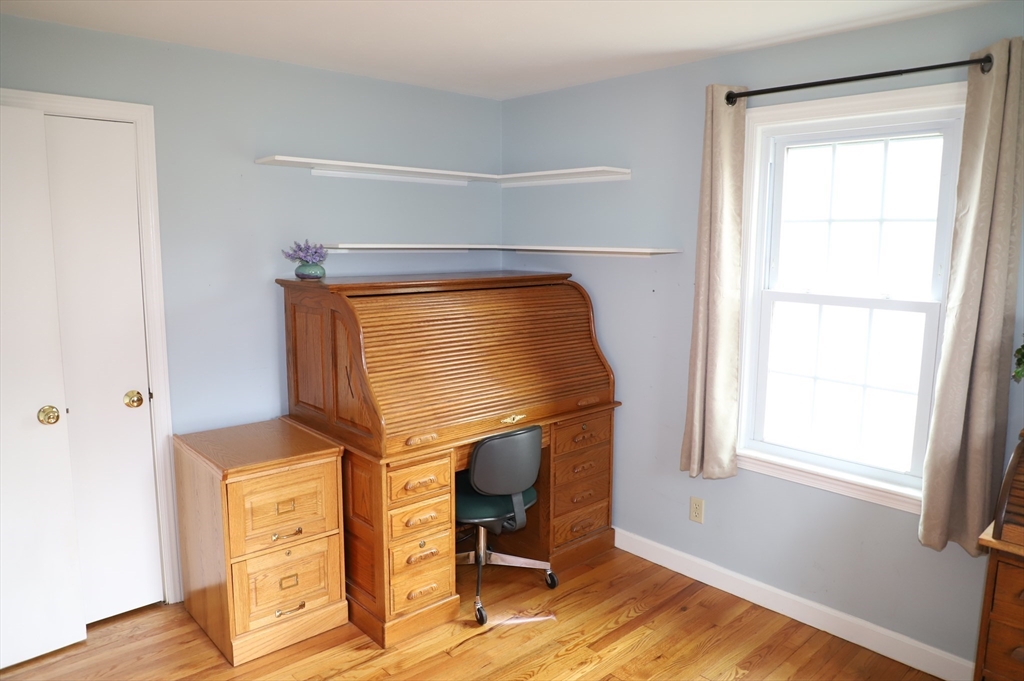 37 Edgewater Road Agawam, MA 01001 - Photo 21 of 30 Gallery Image 21
