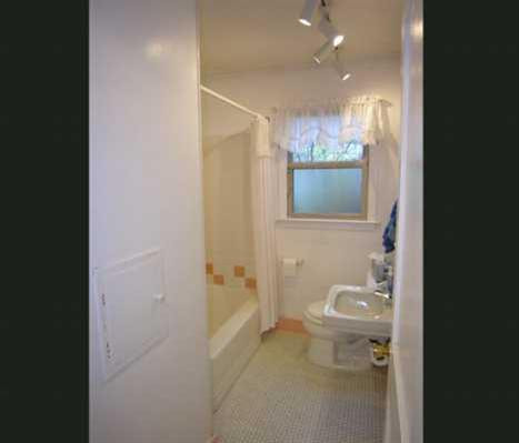 605 Robin Road Ann Arbor, MI 48103 - Photo 5 of 7 Photo 5