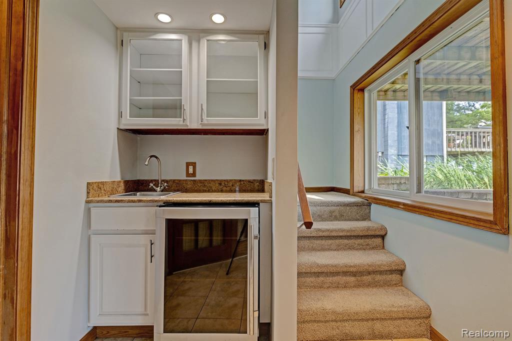 1523 Rochester Road Leonard, MI 48367 - Photo 27 of 62 Gallery Image 27