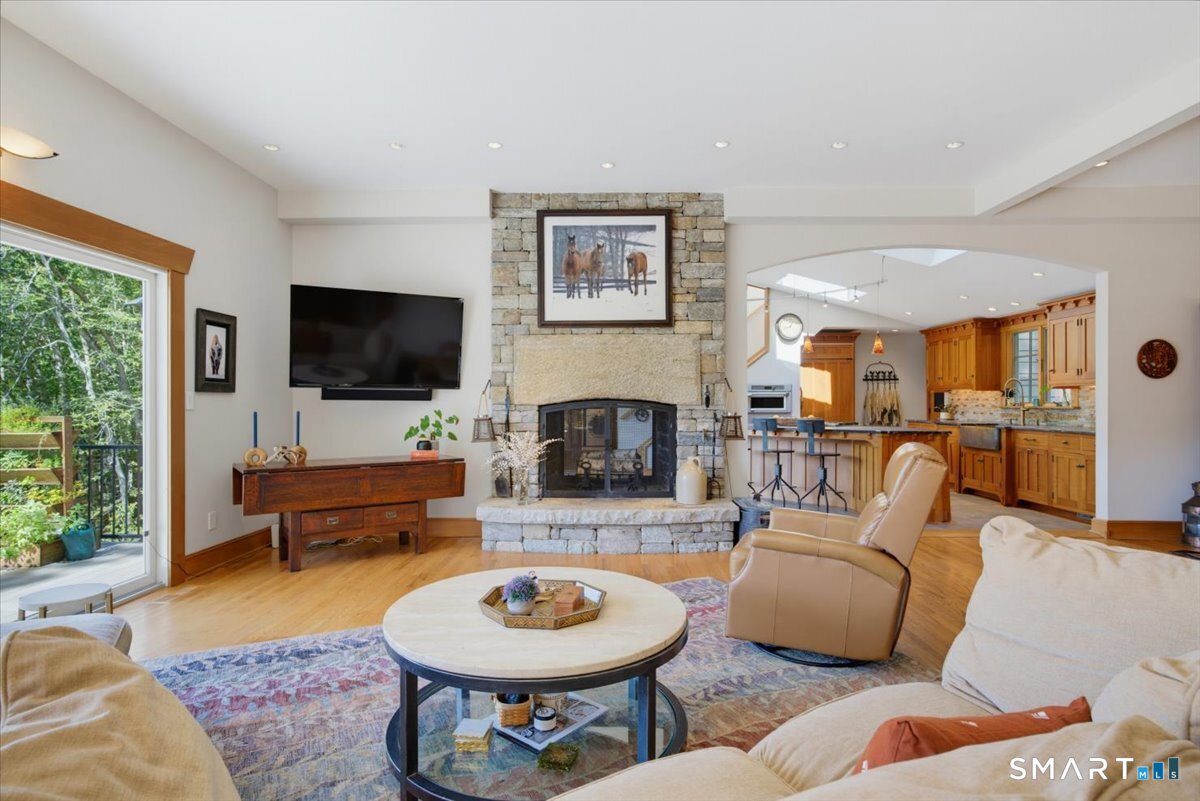 26 Pent Road Weston, CT 06883 - Photo 9 of 40 Gallery Image 9