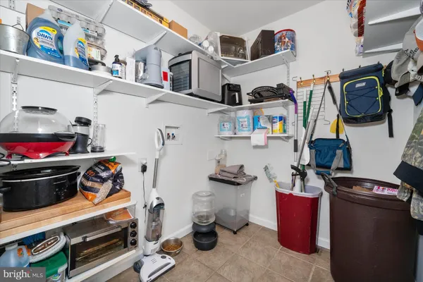 $690,000 | 305 Garnet Lane, Smyrna, DE 19977