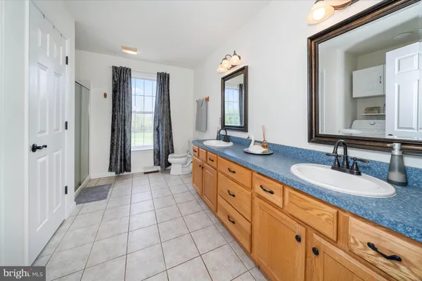 $690,000 | 305 Garnet Lane, Smyrna, DE 19977