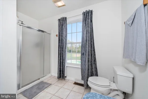 $690,000 | 305 Garnet Lane, Smyrna, DE 19977