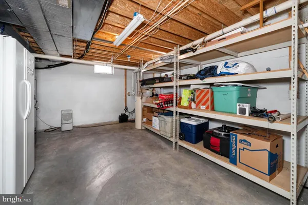 $690,000 | 305 Garnet Lane, Smyrna, DE 19977