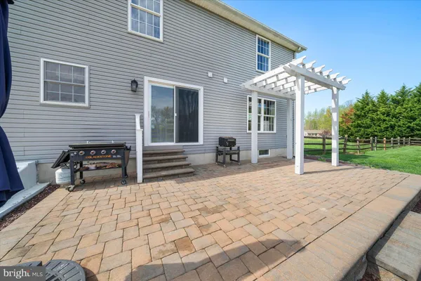 $690,000 | 305 Garnet Lane, Smyrna, DE 19977