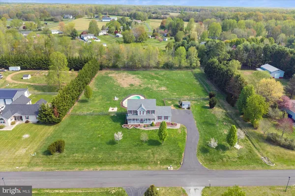 $690,000 | 305 Garnet Lane, Smyrna, DE 19977