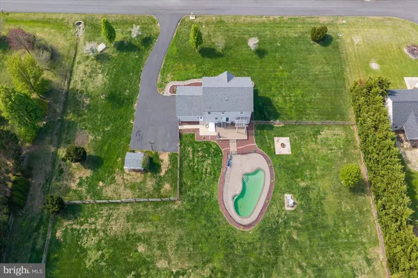 $690,000 | 305 Garnet Lane, Smyrna, DE 19977