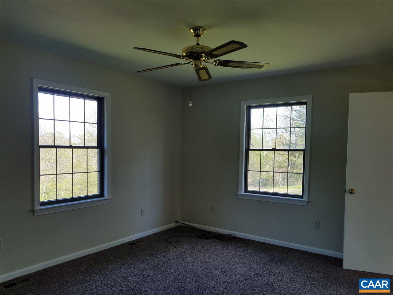 261 Mitchell Mountain Road Reva, VA 22735 - Photo 10 of 30 Gallery Image 10