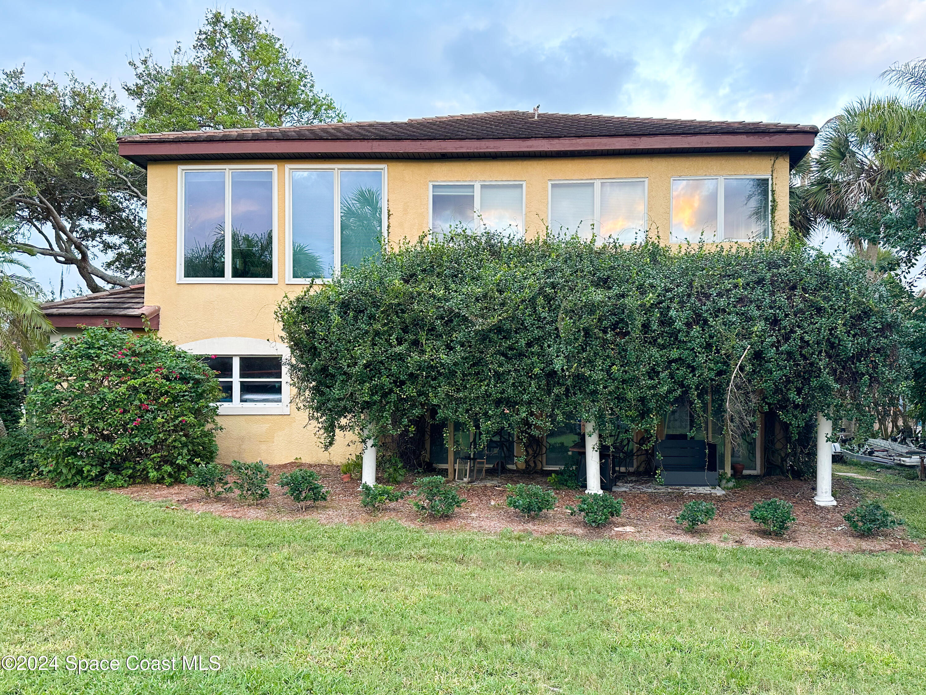 143 Caledonia Drive Melbourne Beach, FL 32951 - Photo 4 of 57 IMG_8877