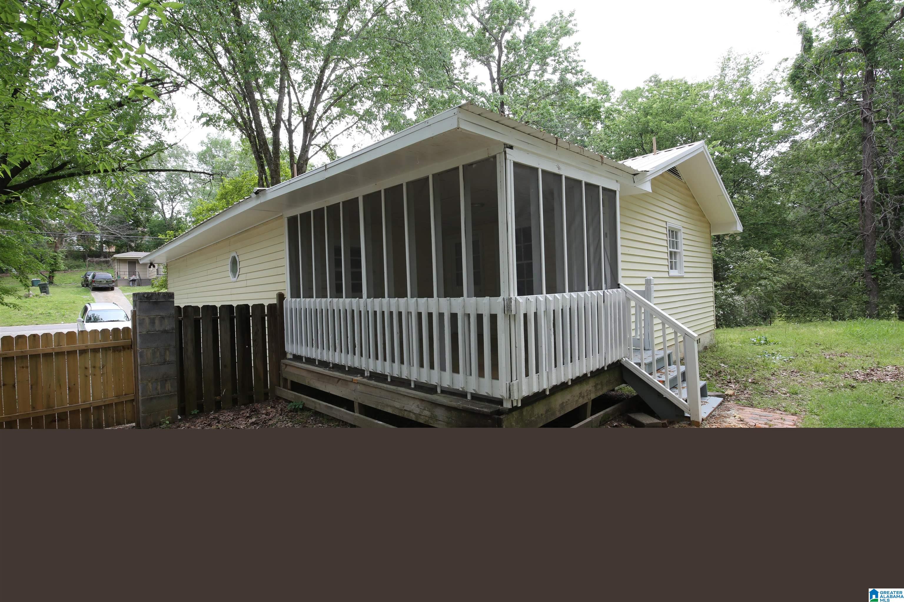 100 26th Avenue Northwest Center Point, AL 35215 - Photo 8 of 44