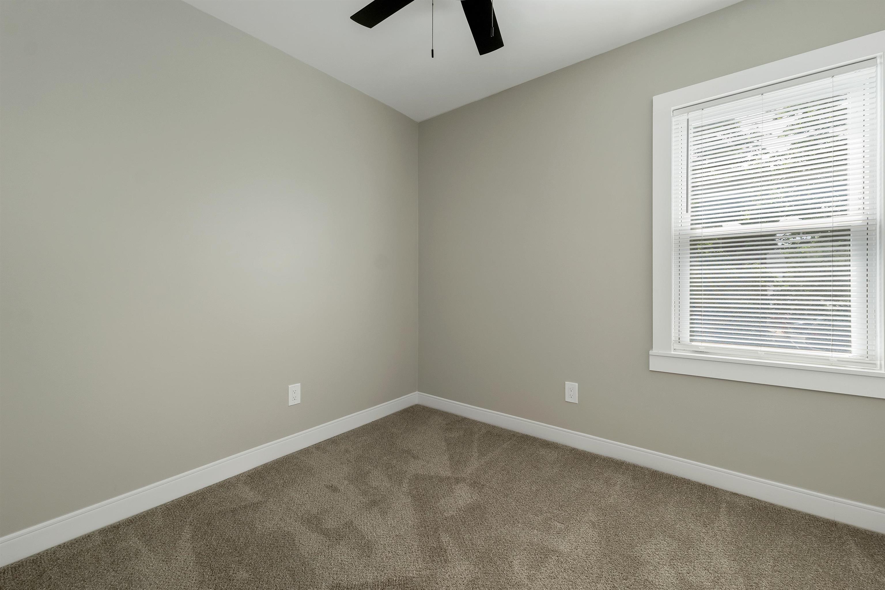 456 North State Street Concord, NH 03301 - Photo 34 of 49