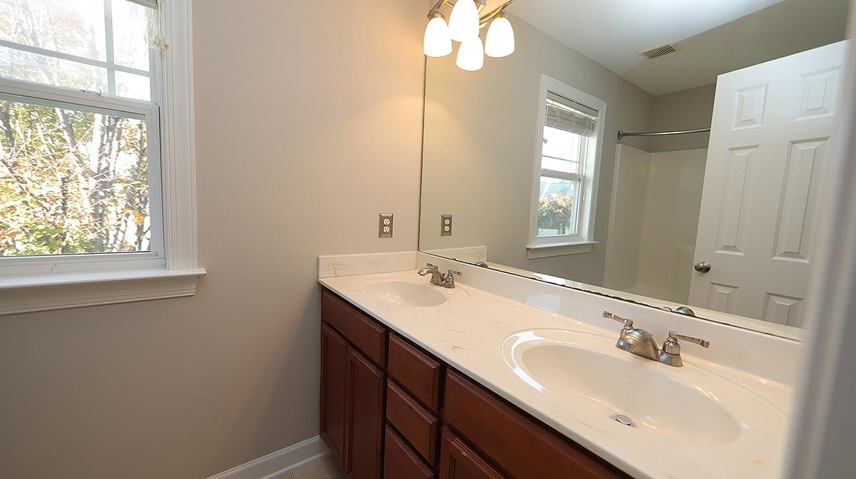 2023 Fieldhouse Avenue Raleigh, NC 27603 - Photo 9 of 13 Bathroom