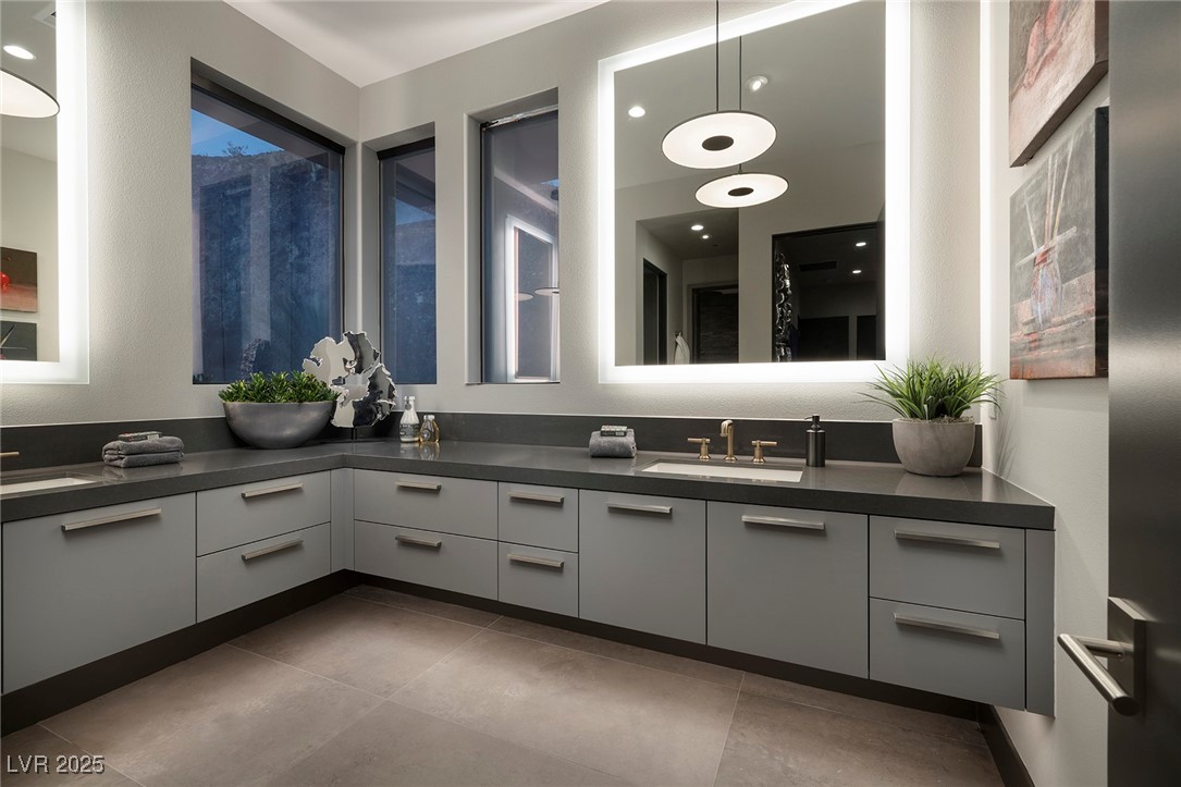 545 Overlook Rim Drive Henderson, NV 89012 - Photo 11 of 19 Residence 4 Model Guest Suite Bathroom