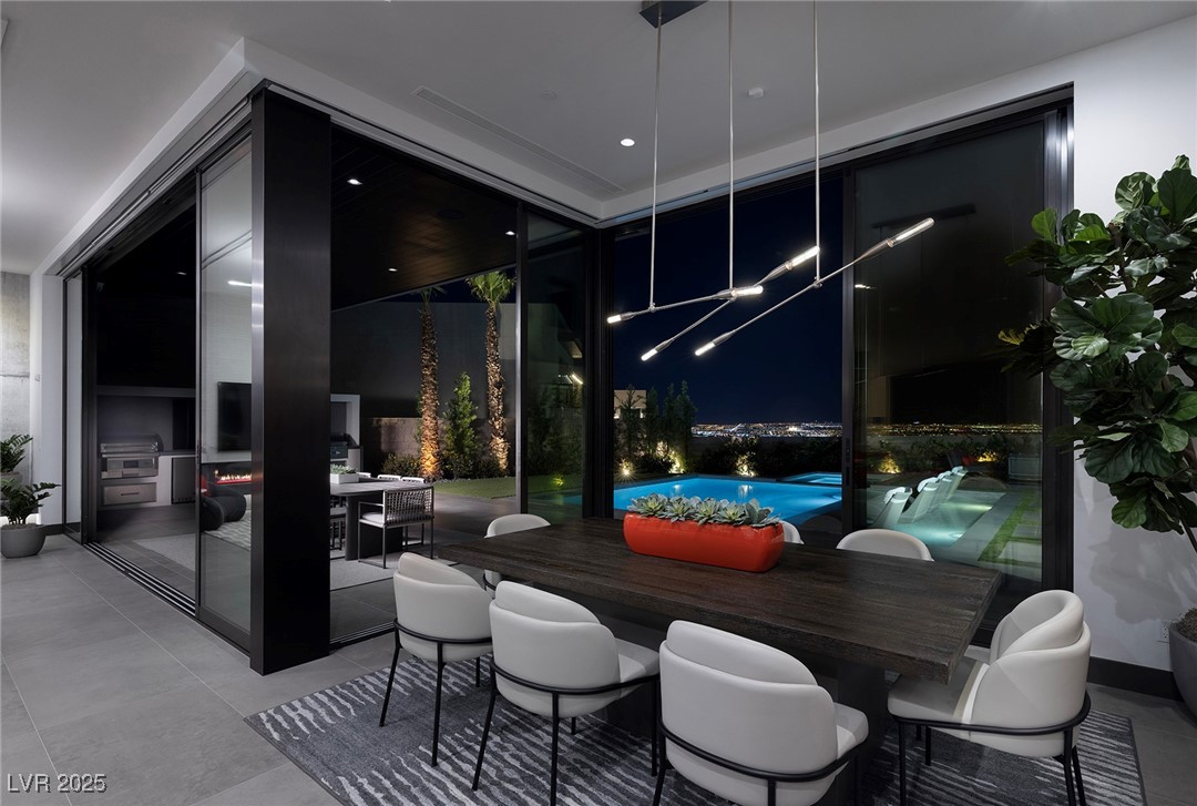 545 Overlook Rim Drive Henderson, NV 89012 - Photo 4 of 19 Residence 4 Model Dining Room