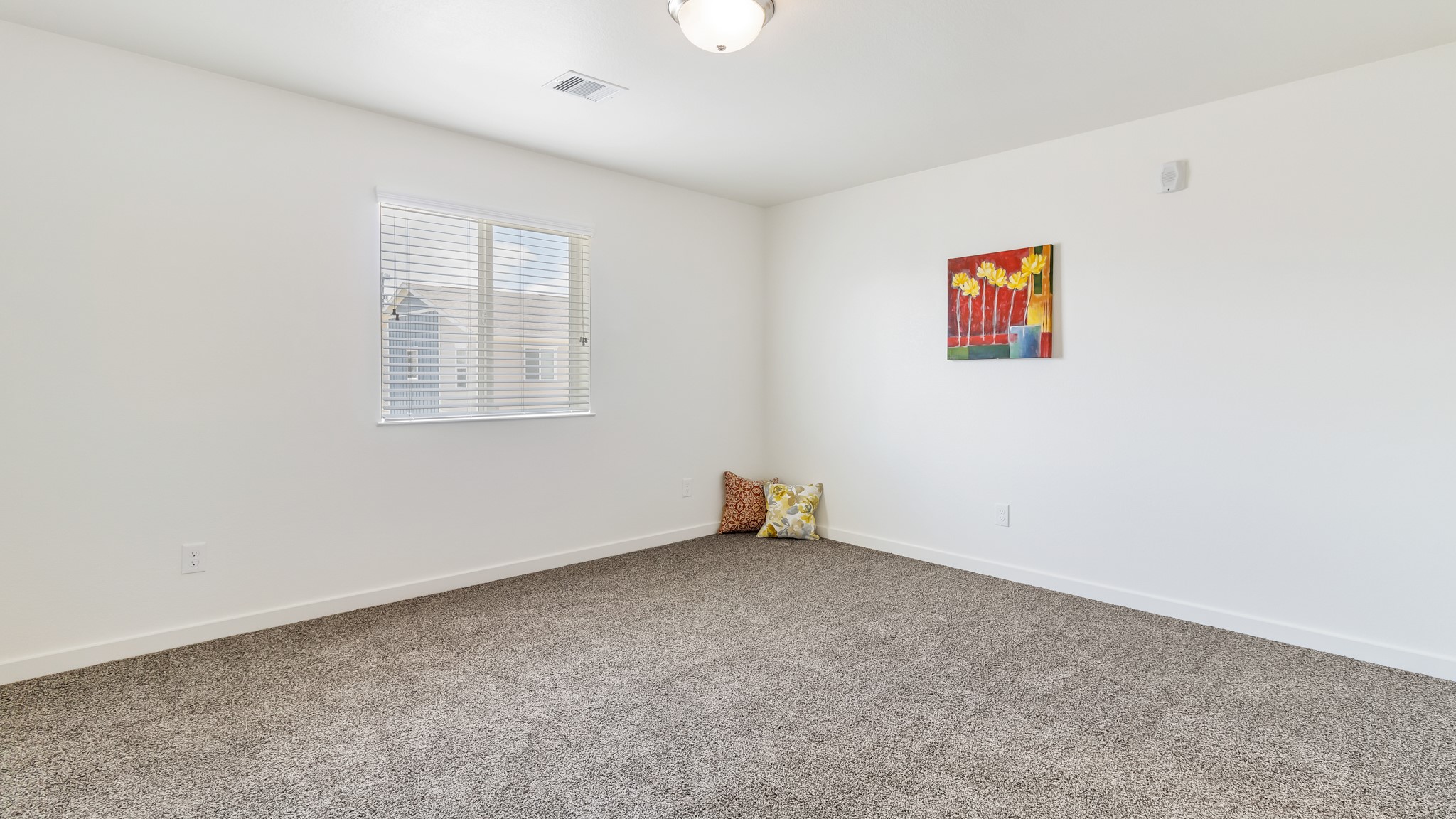 21155 Gosling Road, Unit 44C Spring, TX 77388 - Photo 21 of 31 an empty room with windows