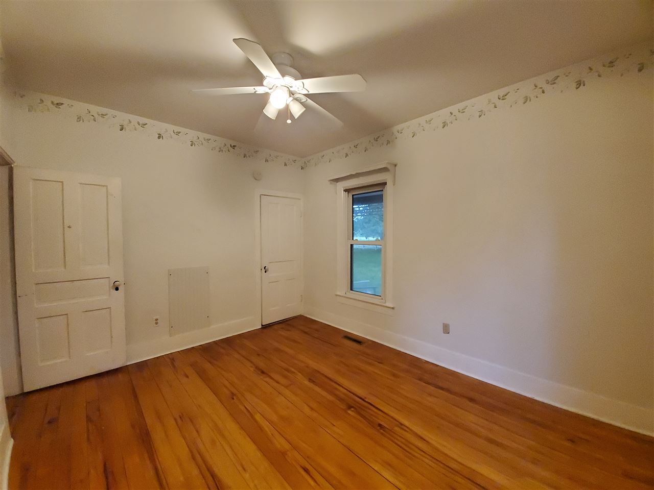 2738 West 16 Road Mesick, MI 49668 - Photo 22 of 28 1865079-21.JPG