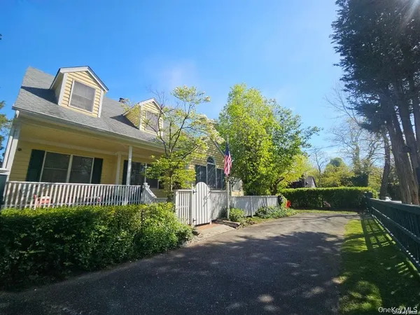 $679,000 | 10 Phyllis Drive, Mastic Beach, NY 11951