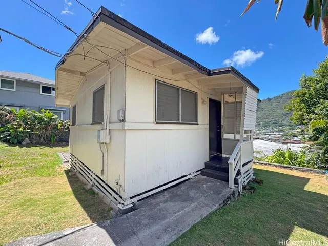 $1,895 | 3050 Woolsey Place, Unit A, Honolulu, HI 96822