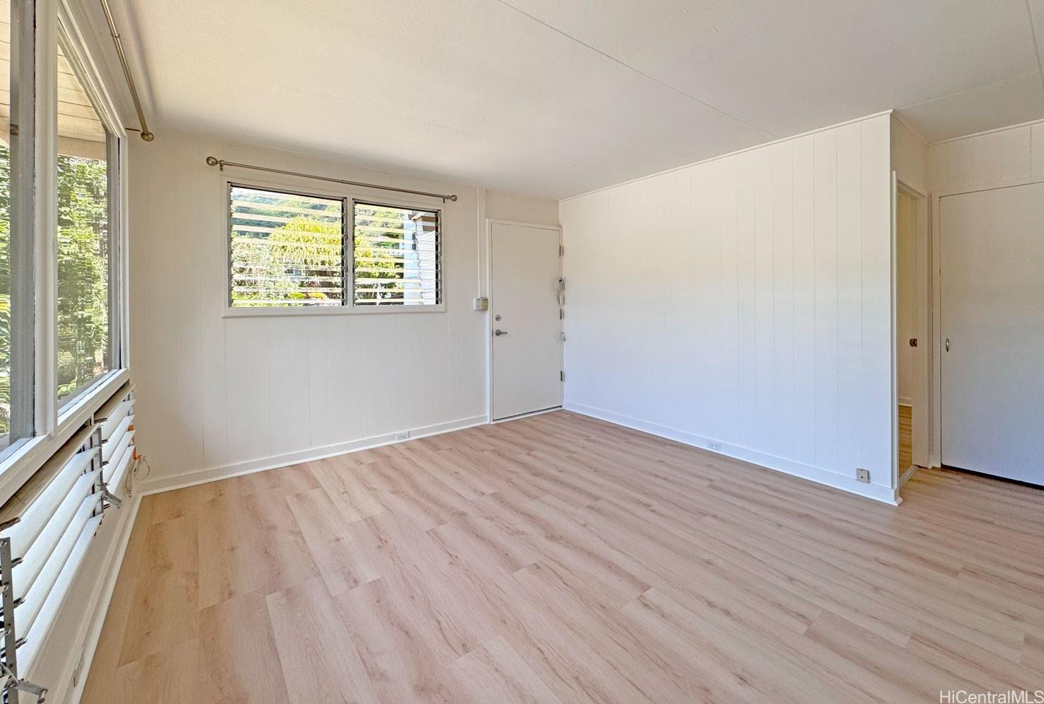 3050 Woolsey Place, Unit A Honolulu, HI 96822 - Photo 3 of 16