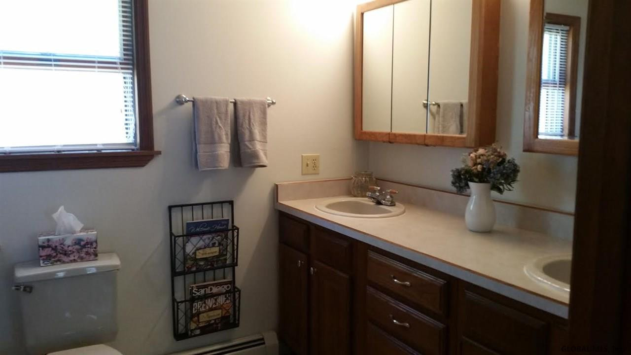 36 Dunn Road Stillwater, NY 12170 - Photo 11 of 12 Photo 11