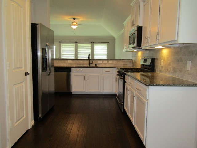 3902 Quiet Pines Court Spring, TX 77386 - Photo 4 of 19