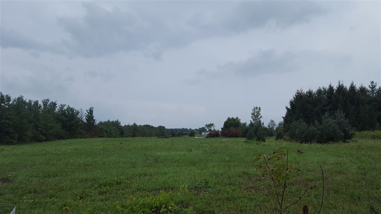 5015 West Wallen Road Fort Wayne, IN 46818 - Photo 2 of 4