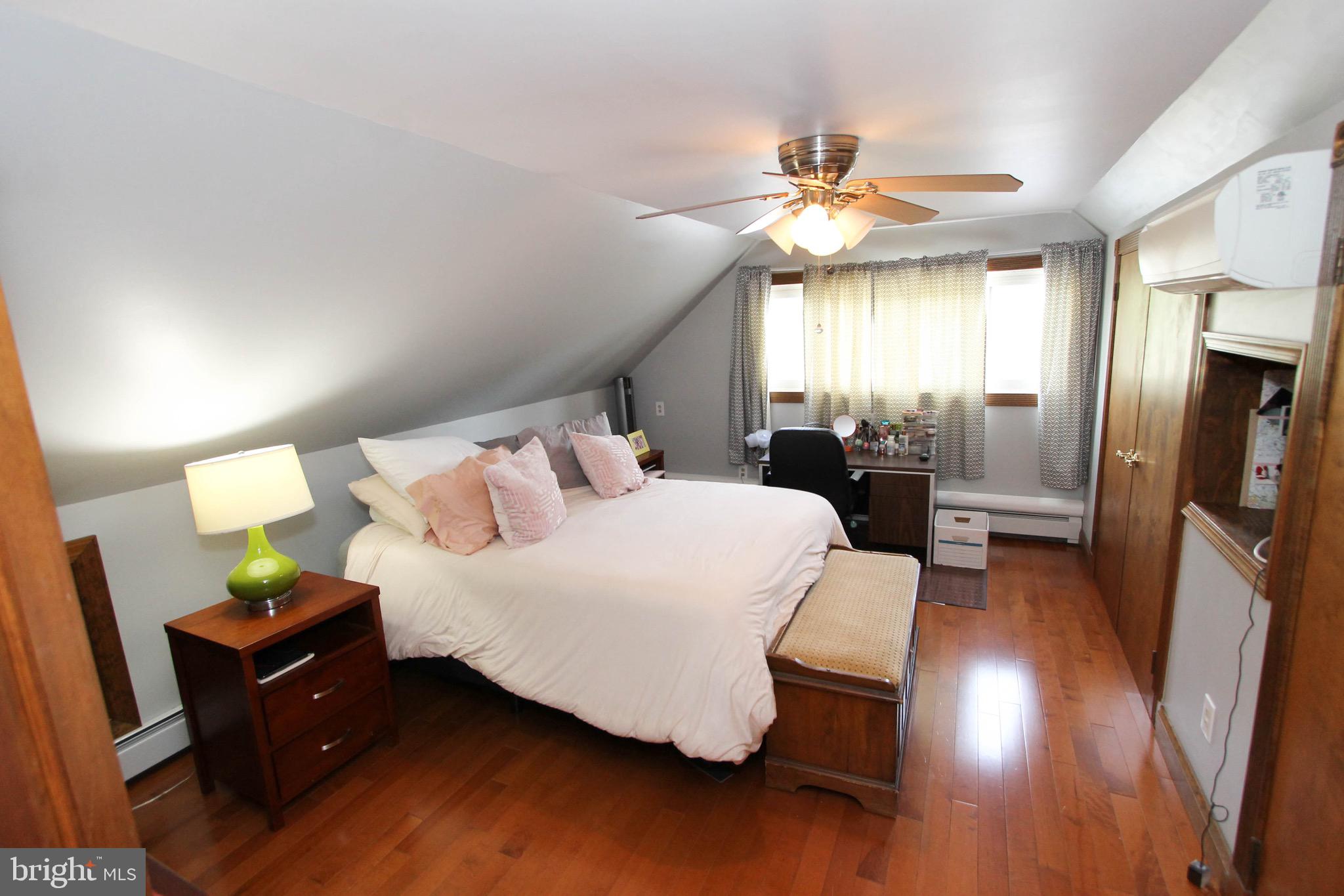 60 Canoebirch Road Levittown, PA 19057 - Photo 19 of 33 Gallery Image 19