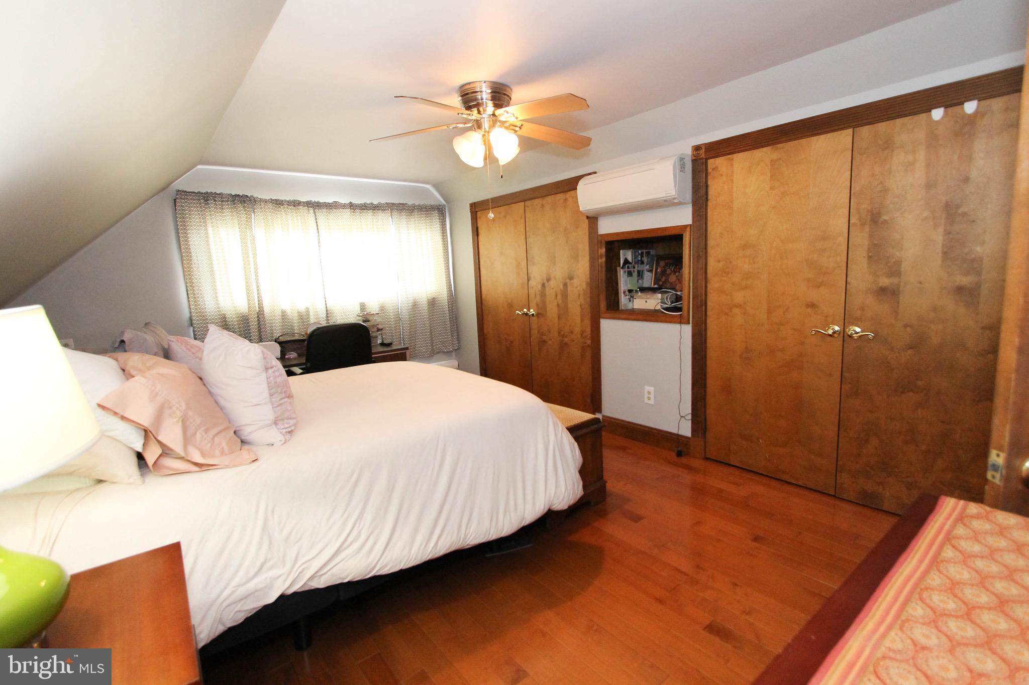 60 Canoebirch Road Levittown, PA 19057 - Photo 22 of 33 Gallery Image 22