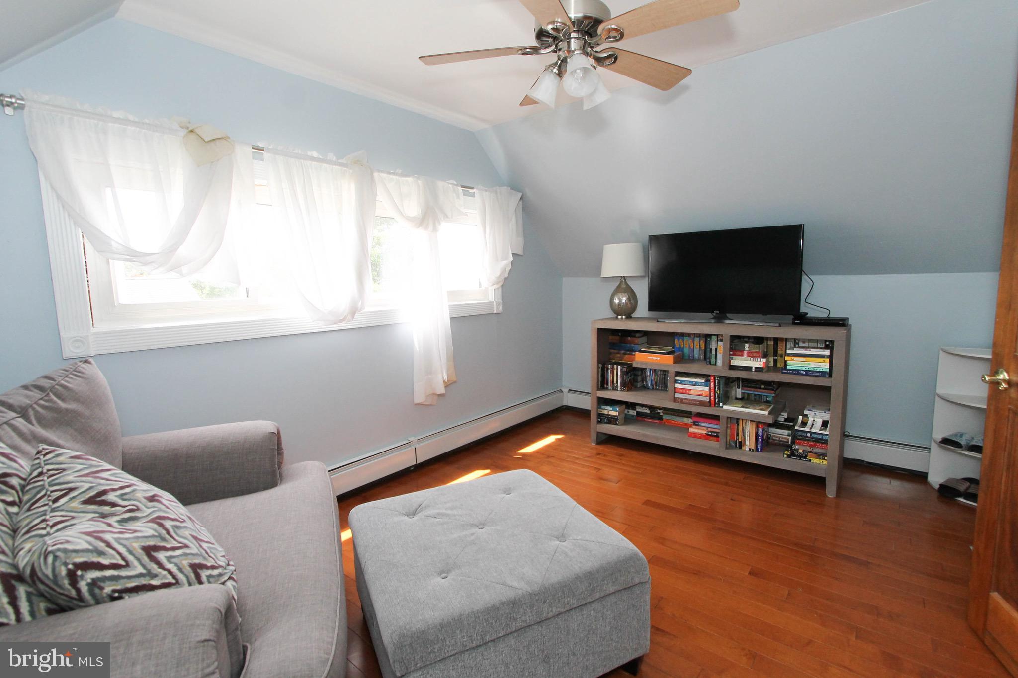 60 Canoebirch Road Levittown, PA 19057 - Photo 27 of 33 Gallery Image 27