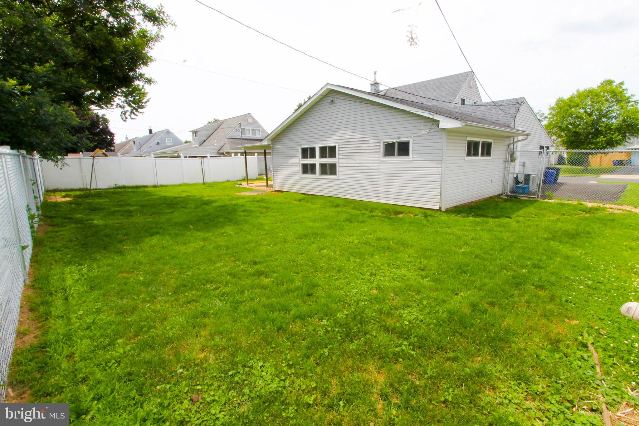 60 Canoebirch Road Levittown, PA 19057 - Photo 29 of 33 Gallery Image 29