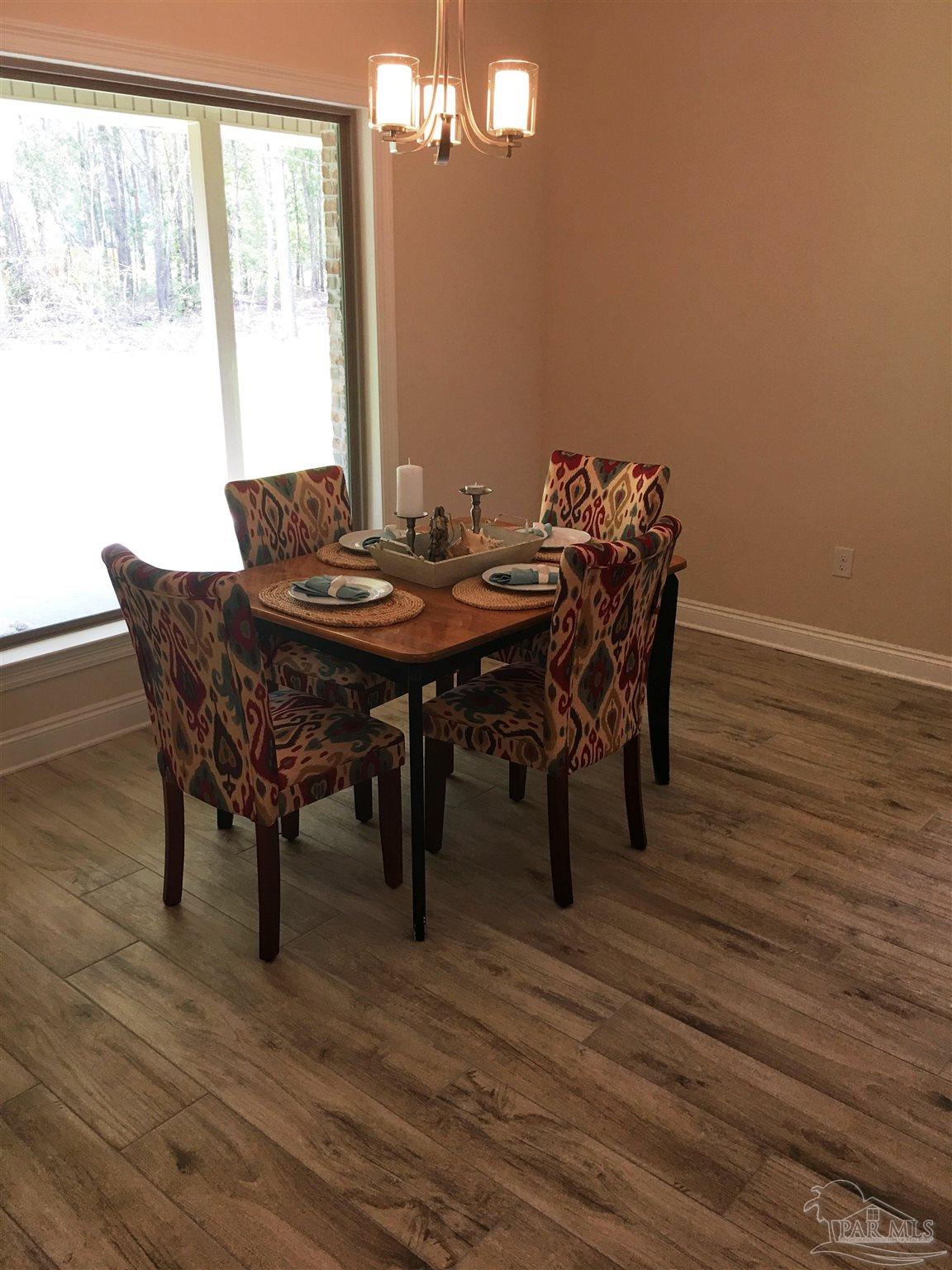 5210 South A Jones Road Milton, FL 32583 - Photo 13 of 37 Dine casually in the breakfast nook.