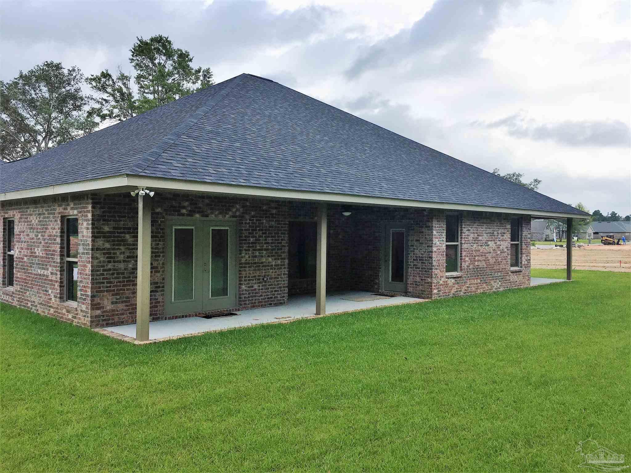 5210 South A Jones Road Milton, FL 32583 - Photo 37 of 37 A view of the rear elevation is shown here.