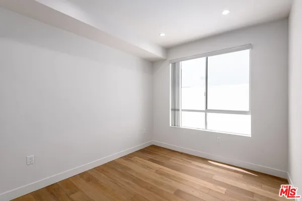 $4,975 | 3726 Kelton Avenue, Unit 202, Los Angeles, CA 90034