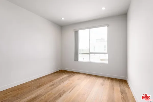 $4,975 | 3726 Kelton Avenue, Unit 202, Los Angeles, CA 90034