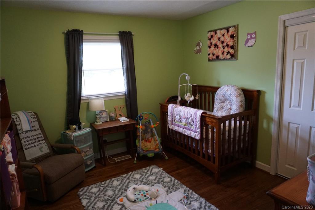 5530 Davis Road Walkertown, NC 27051 - Photo 12 of 23 Gallery Image 12