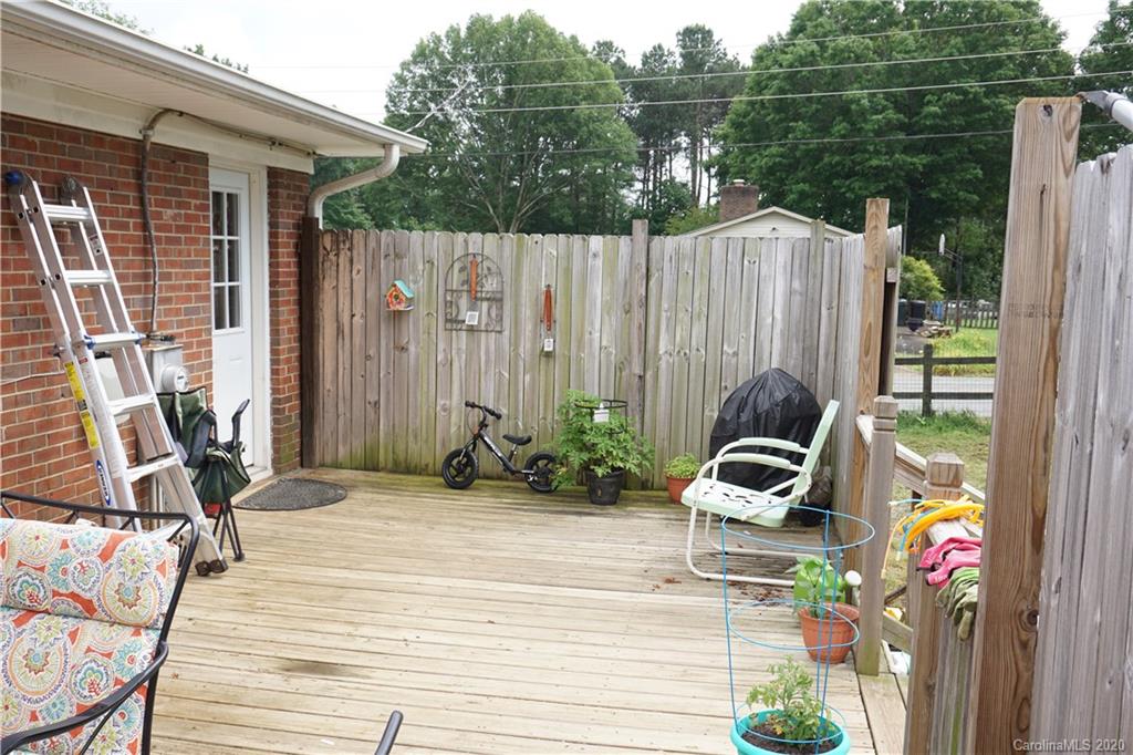 5530 Davis Road Walkertown, NC 27051 - Photo 21 of 23 Gallery Image 21