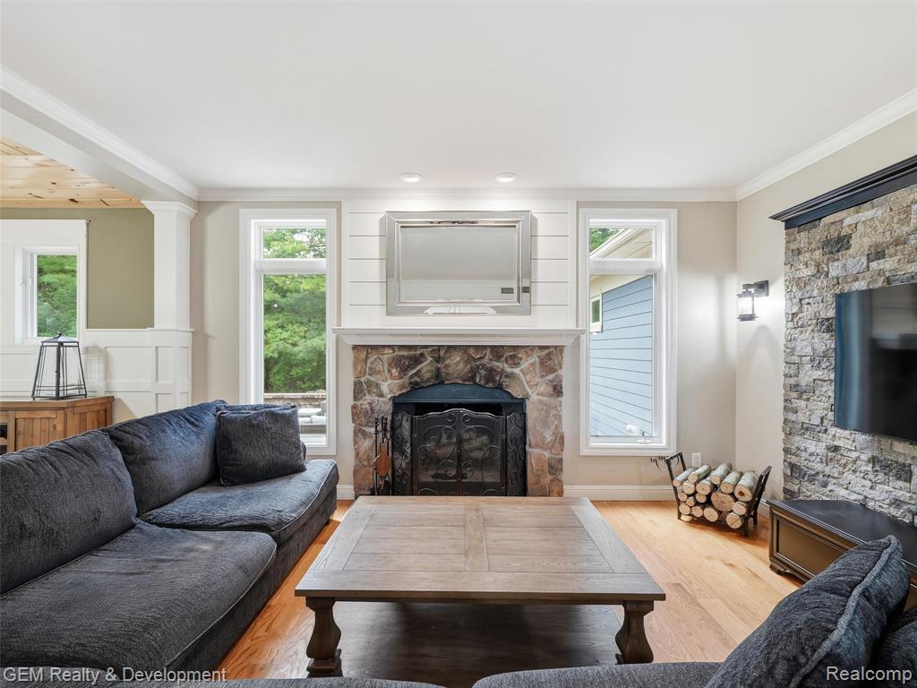 45625 West 9 Mile Road Novi, MI 48374 - Photo 8 of 99