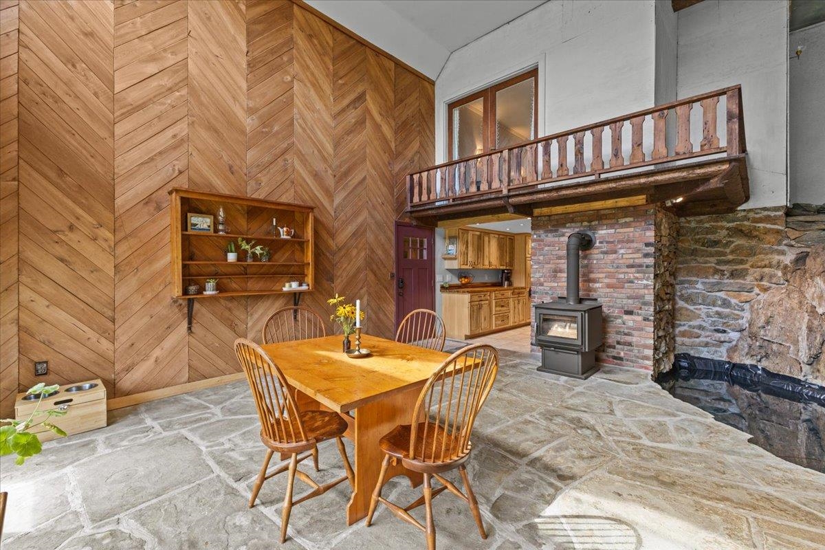 2640 Main Road Huntington, VT 05462 - Photo 14 of 41