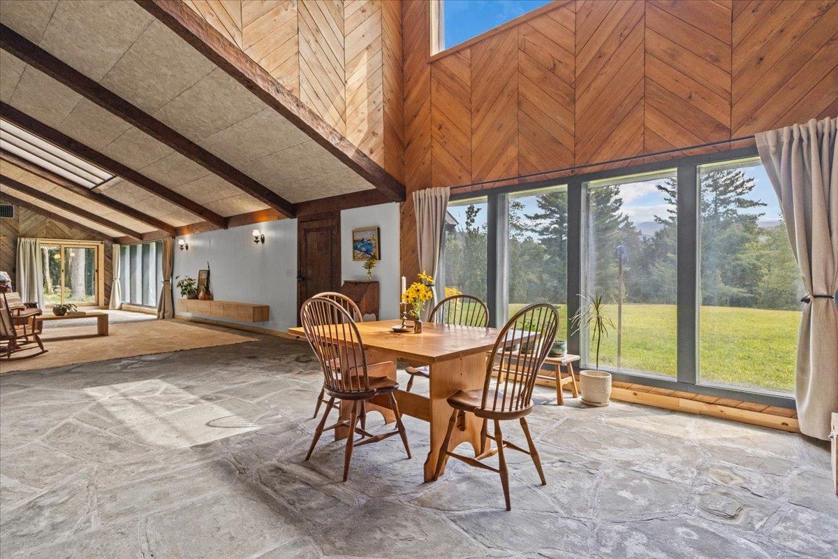 2640 Main Road Huntington, VT 05462 - Photo 15 of 41