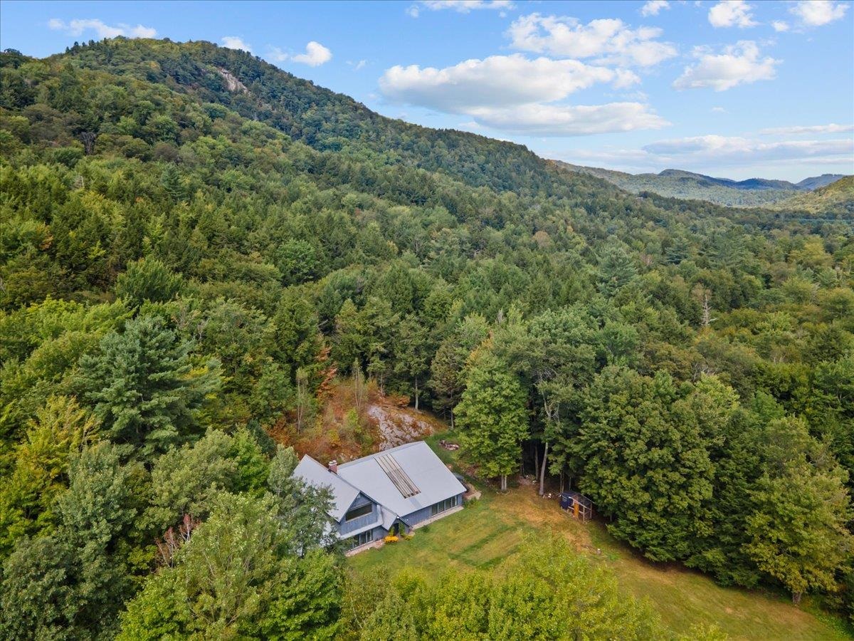 2640 Main Road Huntington, VT 05462 - Photo 34 of 41