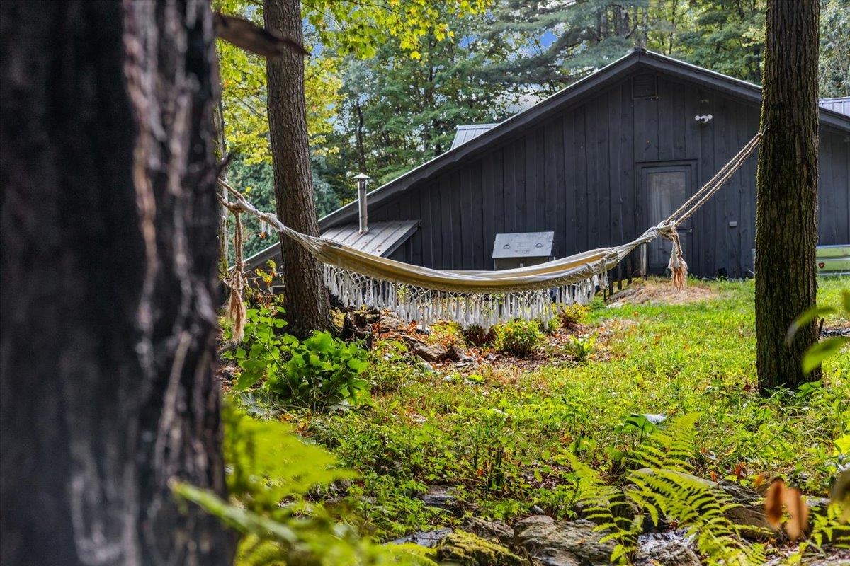 2640 Main Road Huntington, VT 05462 - Photo 6 of 41