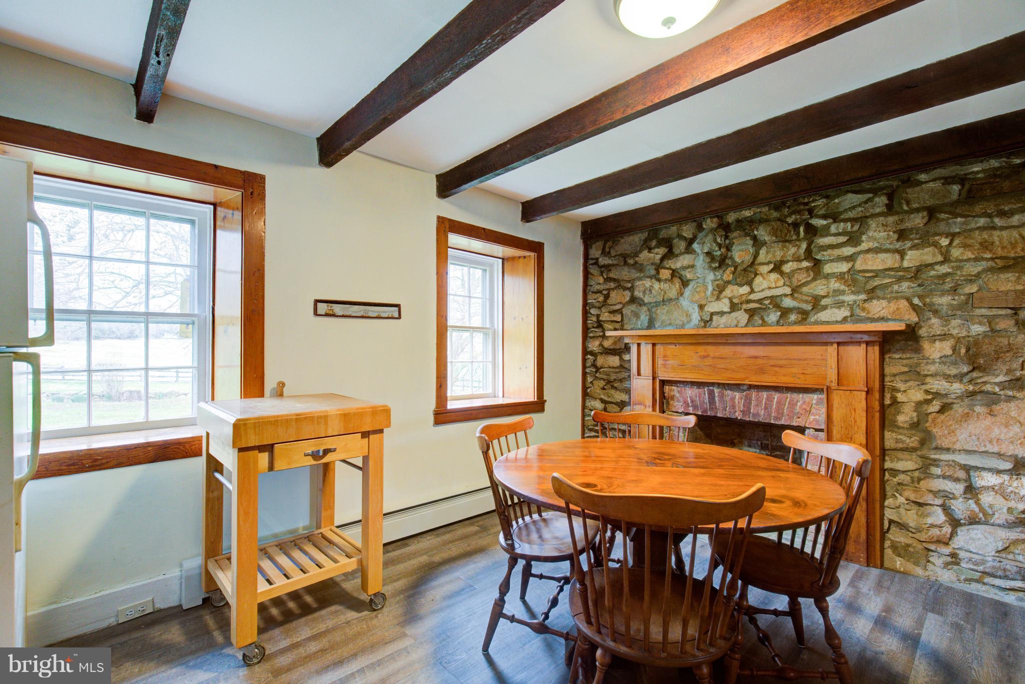 18812 Harmony Church Road Leesburg, VA 20175 - Photo 24 of 30 a dining room with furniture and window