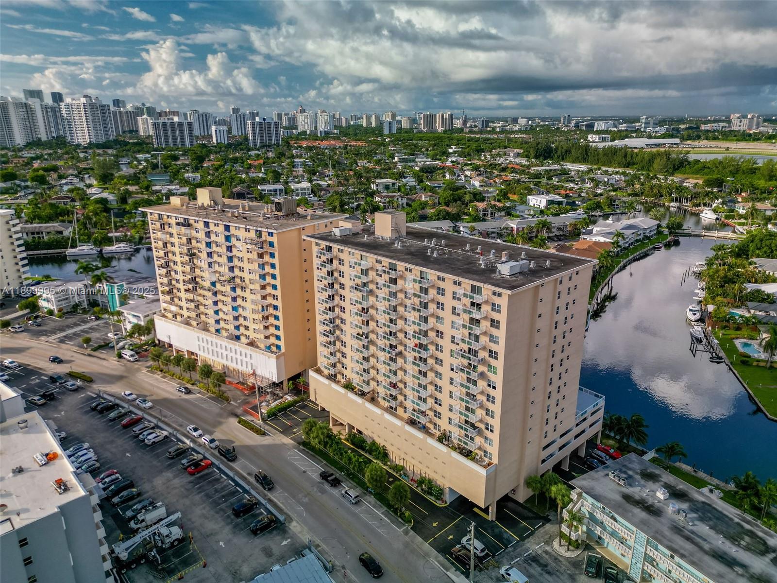 437 Golden Isles Drive, Unit 5J Hallandale Beach, FL 33009 - Photo 26 of 34 a city view