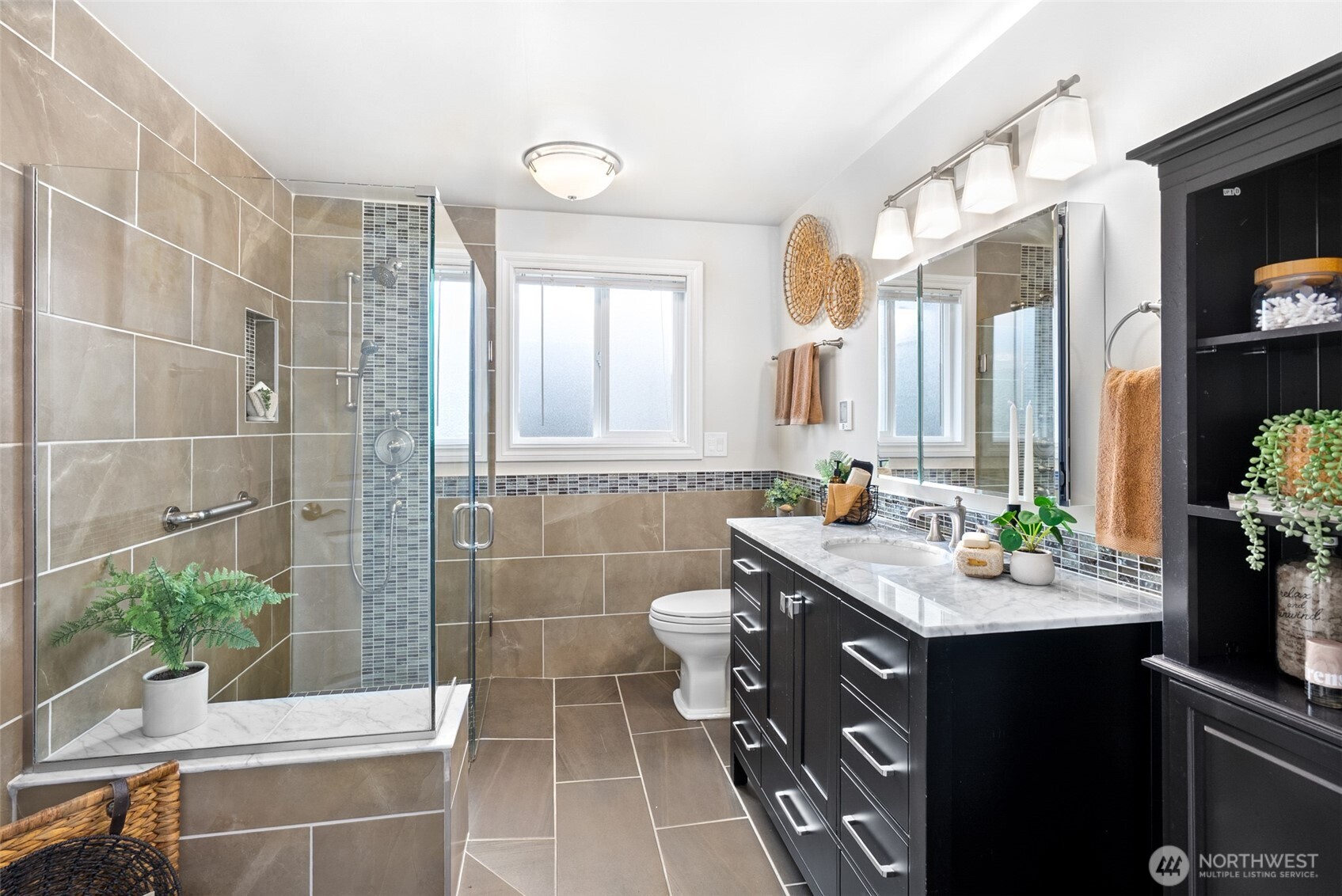 10124 241st Place Southwest Edmonds, WA 98020 - Photo 12 of 38