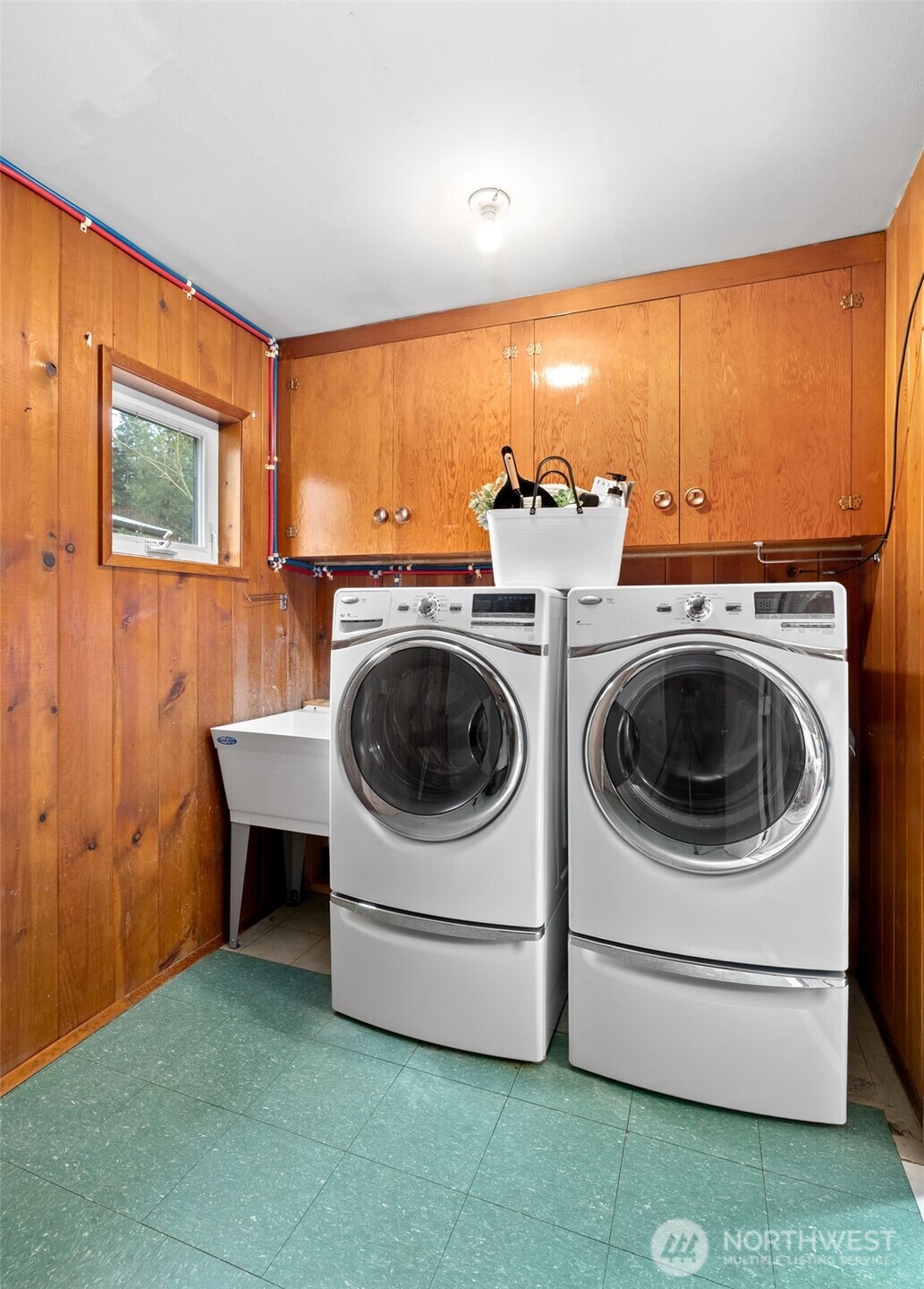 10124 241st Place Southwest Edmonds, WA 98020 - Photo 19 of 38