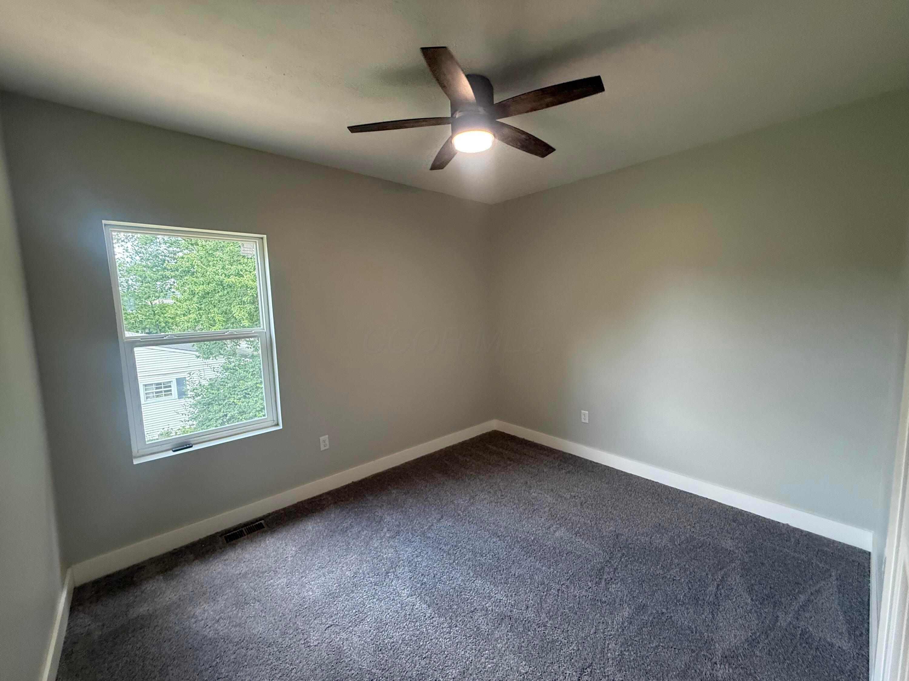 2614 Clybourne Road Columbus, OH 43231 - Photo 33 of 48 IMG_1667