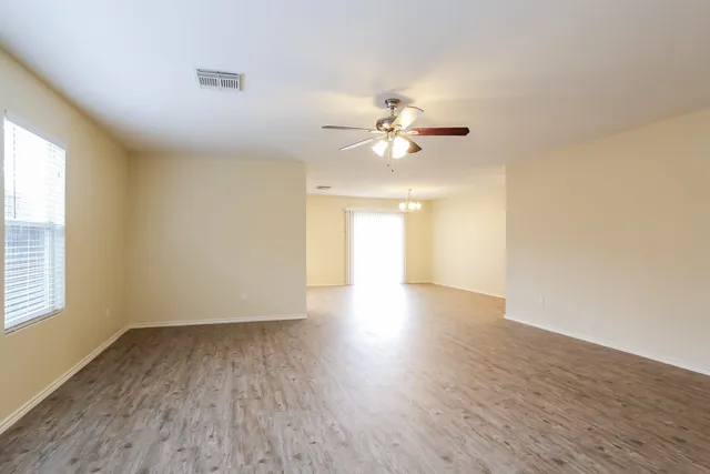 $1,665 | 5006 Arbury Hill Lane, Rosenberg, TX 77469