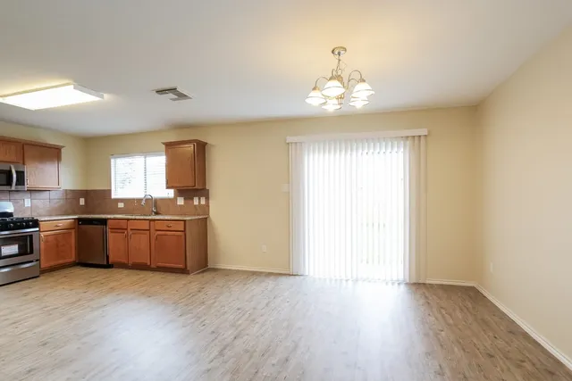 $1,665 | 5006 Arbury Hill Lane, Rosenberg, TX 77469